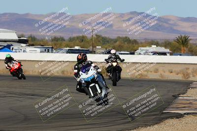 media/Jan-08-2022-SoCal Trackdays (Sat) [[1ec2777125]]/Turn 14 Outside (1050am)/